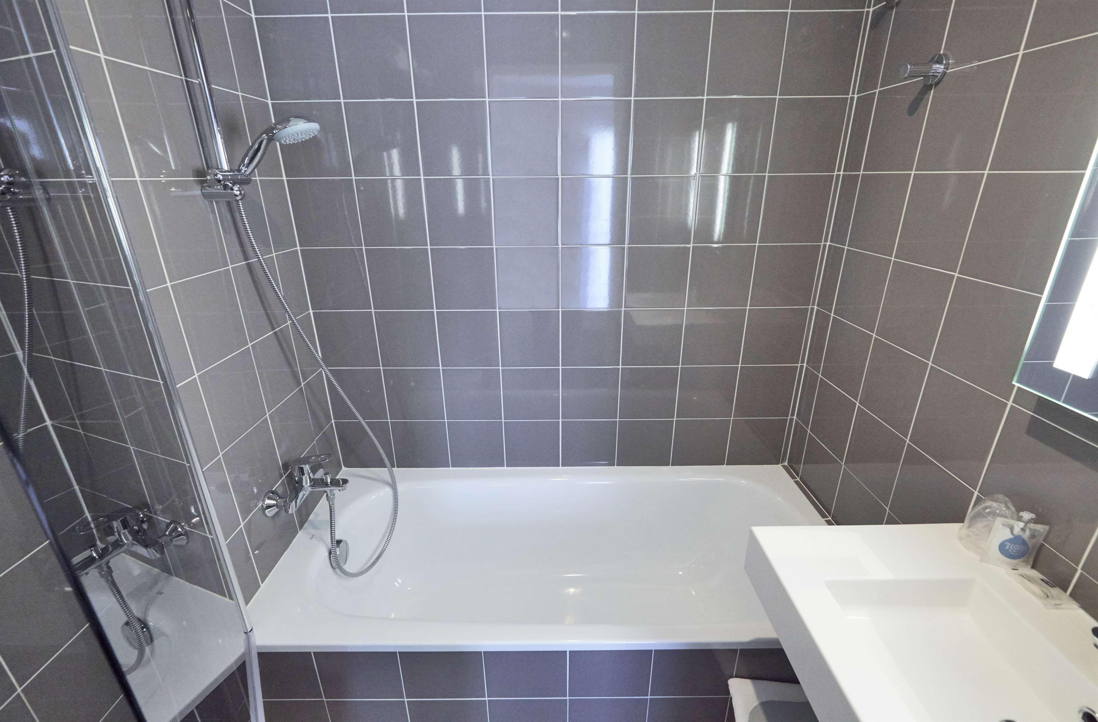 Kyriad Hotel Brest Bagian luar foto