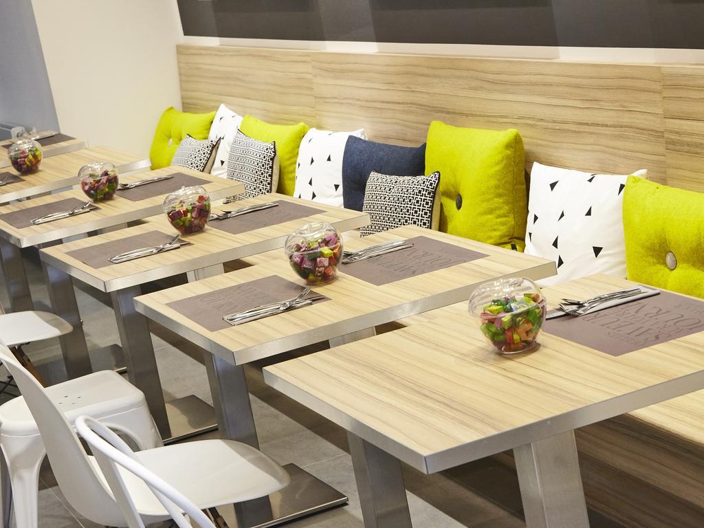 Kyriad Hotel Brest Bagian luar foto